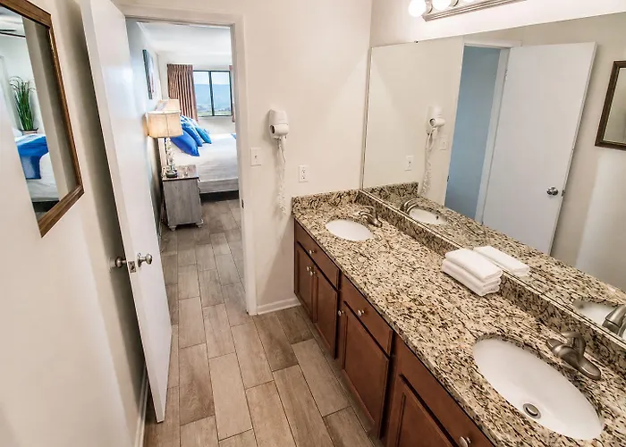 Shoreline Towers Hotel Gulf Shores