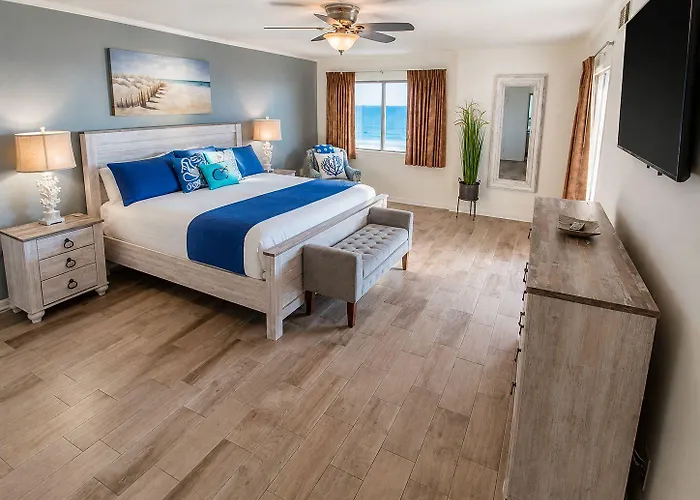 Shoreline Towers 3*