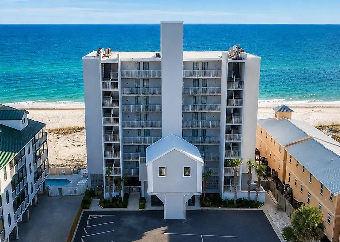 Shoreline Towers Hotel