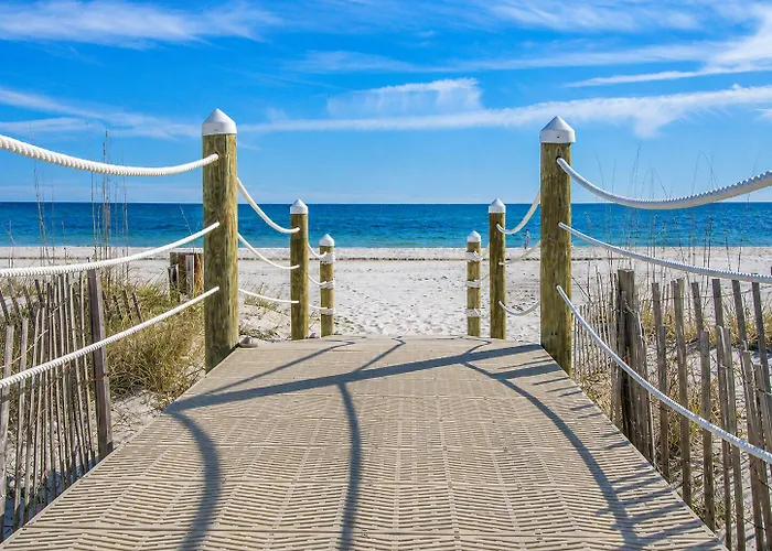 Hotel Shoreline Towers 3*